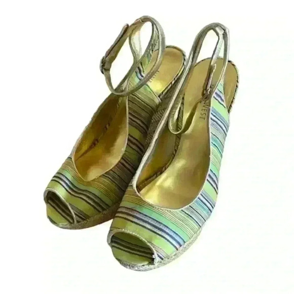 Nine West Wedge, size 8 - Picture 2 of 8